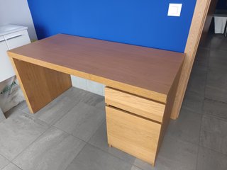 Escritorio Ikea MALM Roble