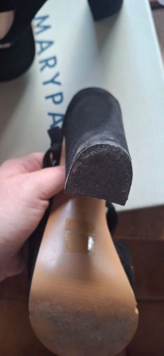 Zapatos de tacón MARYPAZ negros