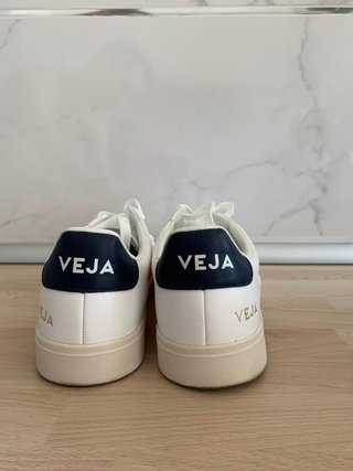Zapatillas Veja Blancas Naranja