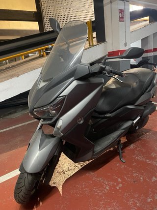 Yamaha XMAX 125 Gris Automática