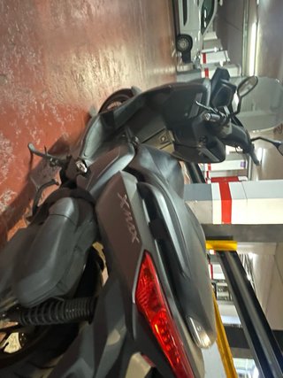 Yamaha XMAX 125 Gris Automática