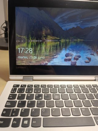 Lenovo Yoga 310 Plata/Blanco 11lAP