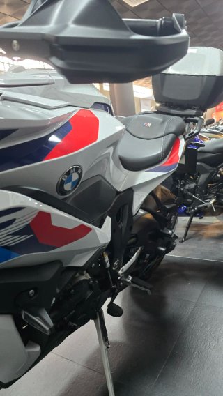 BMW S 1000 XR