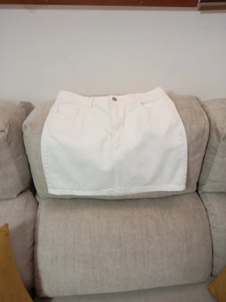 Falda vaquera blanca