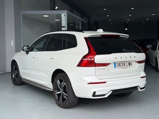 VOLVO XC60 2.0 T6 AWD Recharge Ultimate Dark Auto