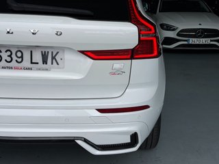 VOLVO XC60 2.0 T6 AWD Recharge Ultimate Dark Auto