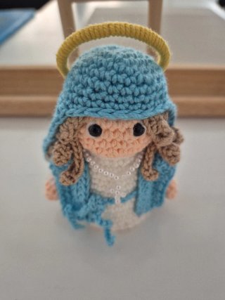 Virgen Amigurumi Tejida a Mano