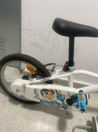 Bicicleta Decathlon con ruedines