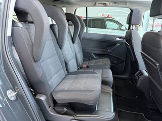 VOLKSWAGEN Touran Advance 1.5 TSI 110kW 150CV DSG