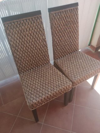 6 Sillas de Mimbre y Madera