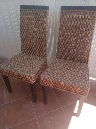 6 Sillas de Mimbre y Madera