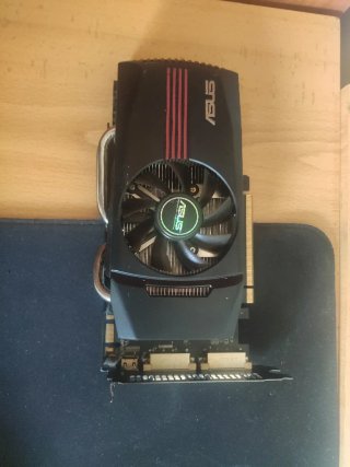 Tarjeta Gráfica ASUS GTX 560 1GB