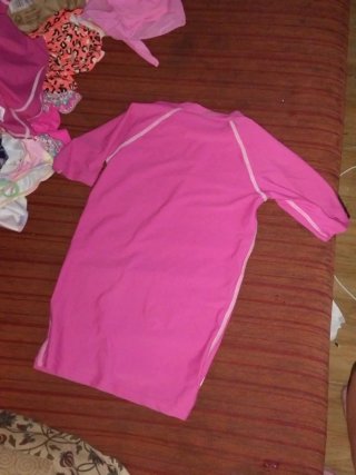 Camiseta piscina rosa fuerte marca seafor