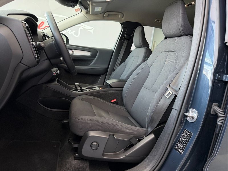 Volvo XC40 2022, foto 7