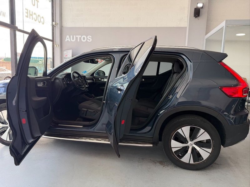 Volvo XC40 2022, foto 11