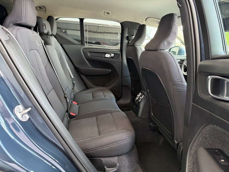Volvo XC40 2022, foto 12