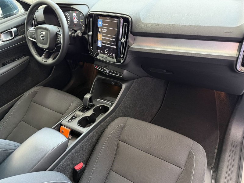 Volvo XC40 2022, foto 14