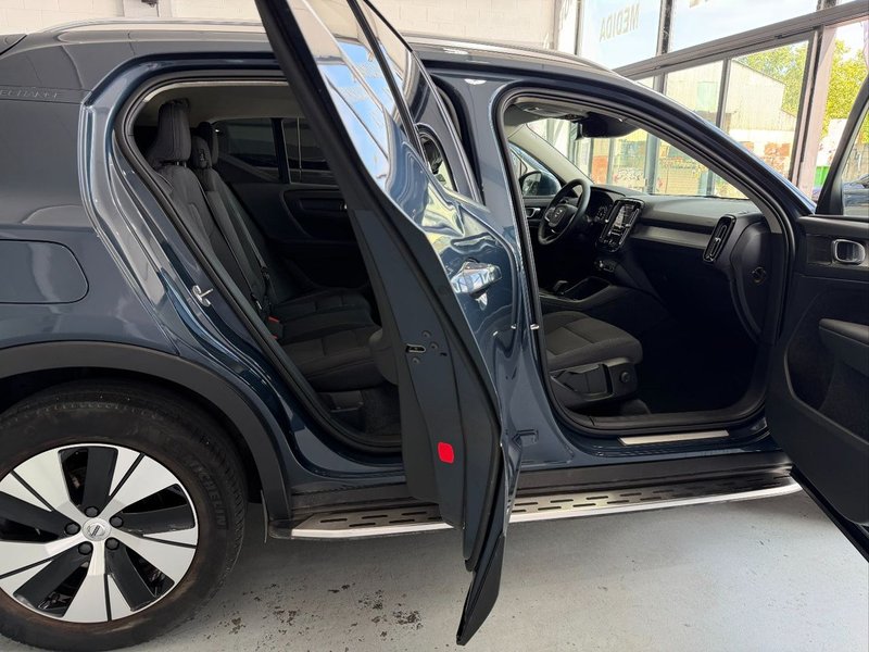 Volvo XC40 2022, foto 17