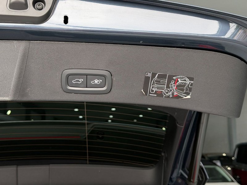 Volvo XC40 2022, foto 27