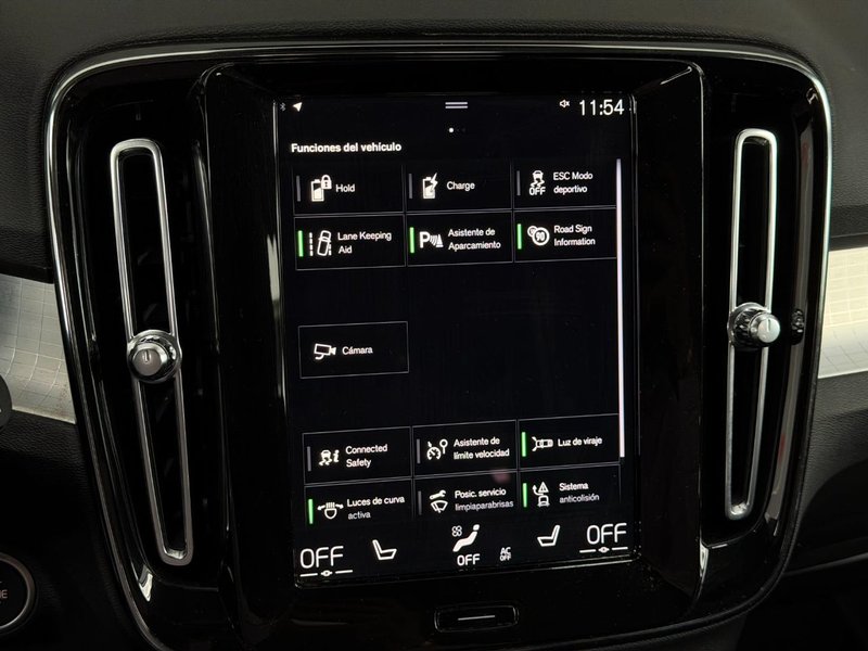 Volvo XC40 2022, foto 39