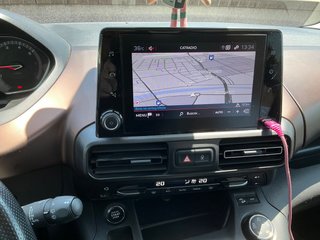 Peugeot Rifter AUT + TECHO+GRIP CONTROL