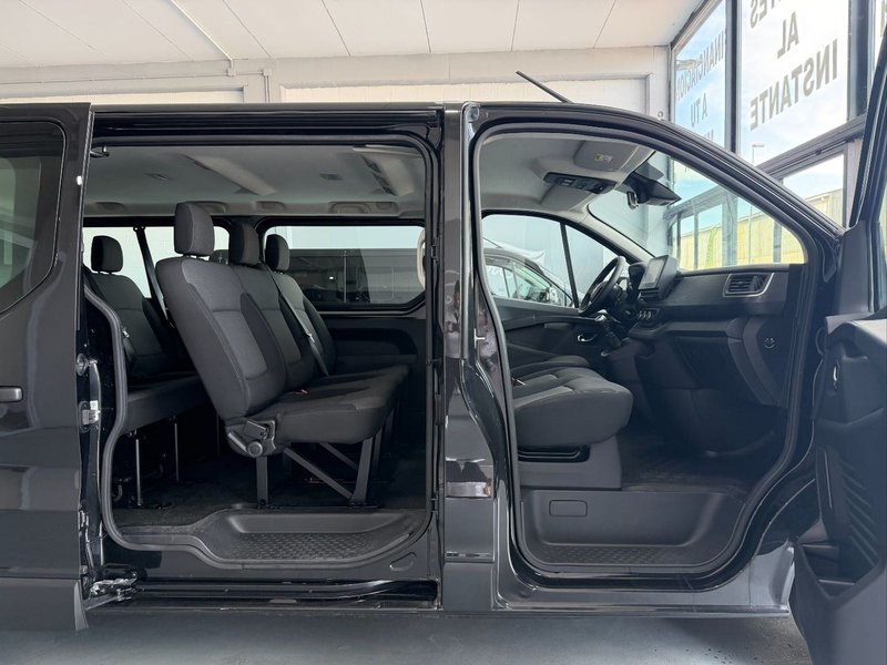 Renault Trafic 2023, foto 9