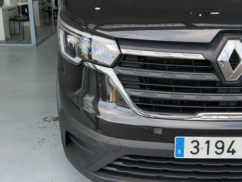 Renault Trafic 2023, foto 23