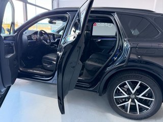 VOLKSWAGEN Touareg R 3.0 V6 TSI 340kW Tip 4M