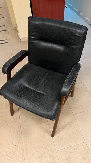 Sillón de oficina elevable y sincro