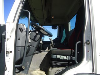 Volvo FE 280.18-CAMIONES GRUAS