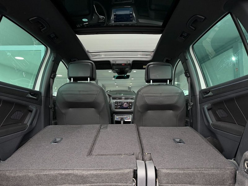 Volkswagen Tiguan R-Line 1.5 TSI DSG 2023, foto 29