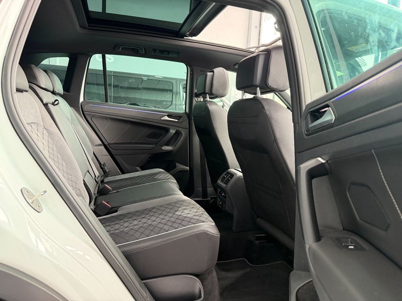 Volkswagen Tiguan R-Line 1.5 TSI DSG 2023, foto 31