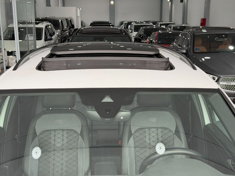 Volkswagen Tiguan R-Line 1.5 TSI DSG 2023, foto 44