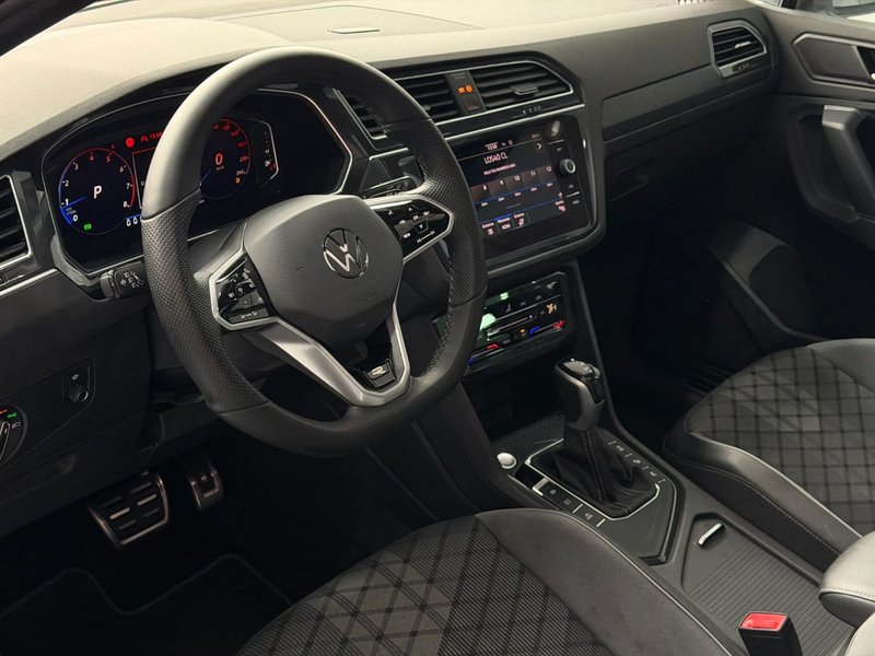 Volkswagen Tiguan R-Line 1.5 TSI DSG 2023, foto 46