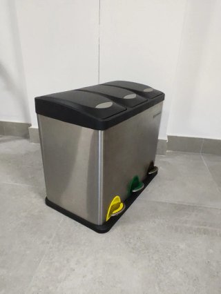 Cubo reciclaje Songmics 3 compartimentos pedal