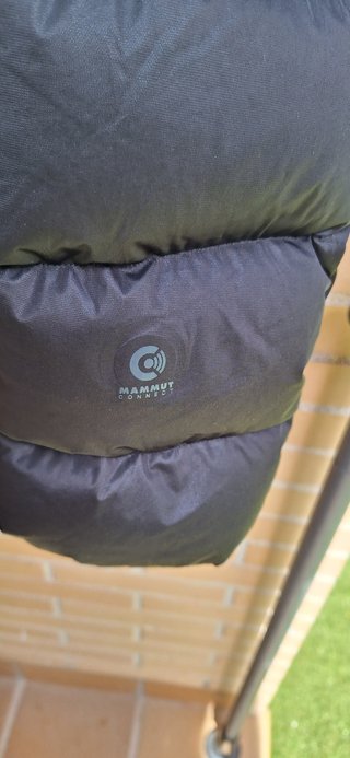 Chaqueta de Plumas Mammut Negra