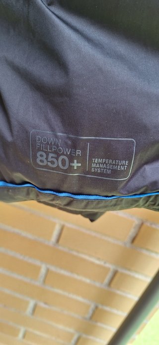 Chaqueta de Plumas Mammut Negra