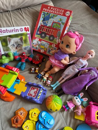 Lote Juguetes Bebés y Niños: Puzzles, Muñecas