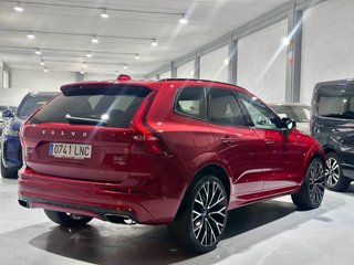 VOLVO XC60 2.0 B5 D AWD RDesign Auto