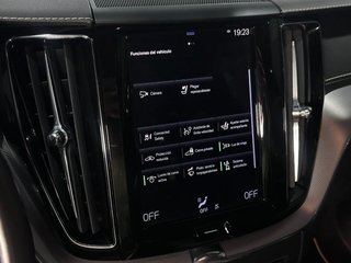 VOLVO XC60 2.0 B5 D AWD RDesign Auto