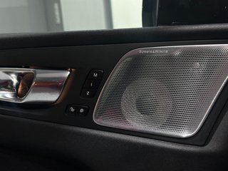 VOLVO XC60 2.0 B5 D AWD RDesign Auto