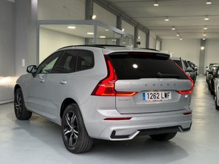 VOLVO XC60 2.0 T6 AWD Recharge Plus Dark Auto