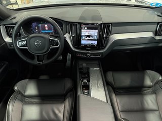 VOLVO XC60 2.0 T6 AWD Recharge Plus Dark Auto