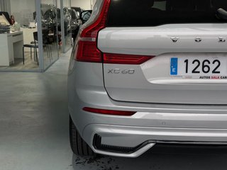 VOLVO XC60 2.0 T6 AWD Recharge Plus Dark Auto