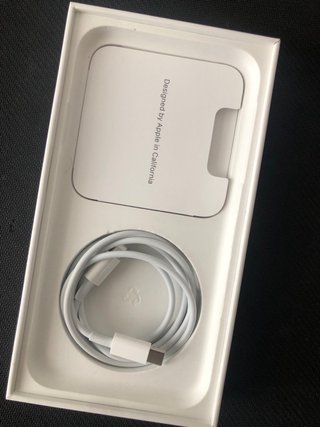 iPhone 11 64GB morado