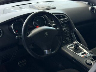 PEUGEOT 3008 HYbrid4 Limited Edition