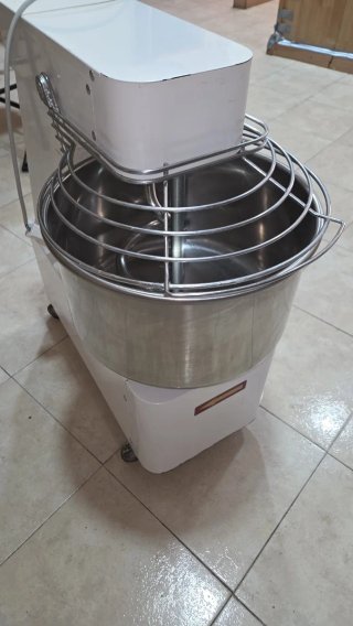 Amasadora Profesional Blanca