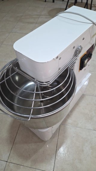 Amasadora Profesional Blanca