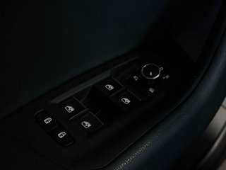 VOLKSWAGEN Touareg R 3.0 V6 TSI 340kW Tip 4M