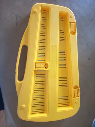 Carillón amarillo infantil
